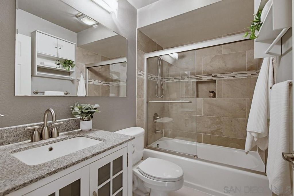 Image 14 of property listing at 4261 5Th, San Diego, CA 92103