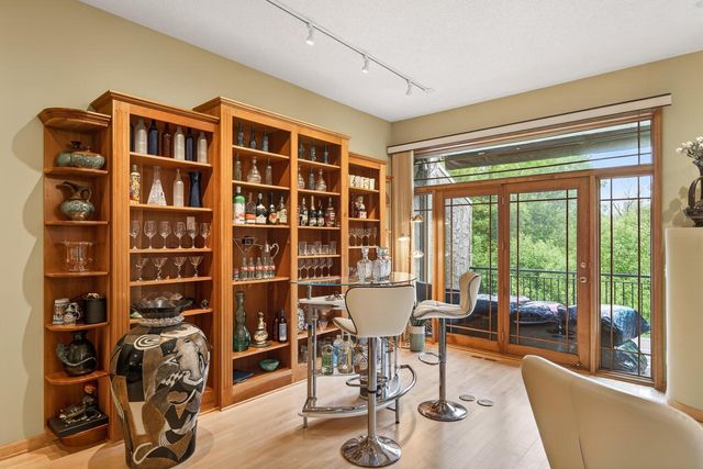 11820 Bren Road, Minnetonka, MN 55343