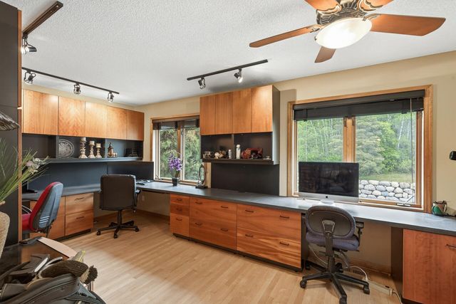 11820 Bren Road, Minnetonka, MN 55343