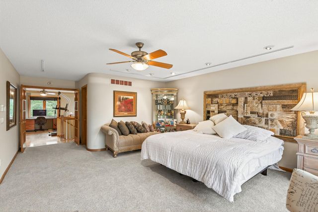 11820 Bren Road, Minnetonka, MN 55343