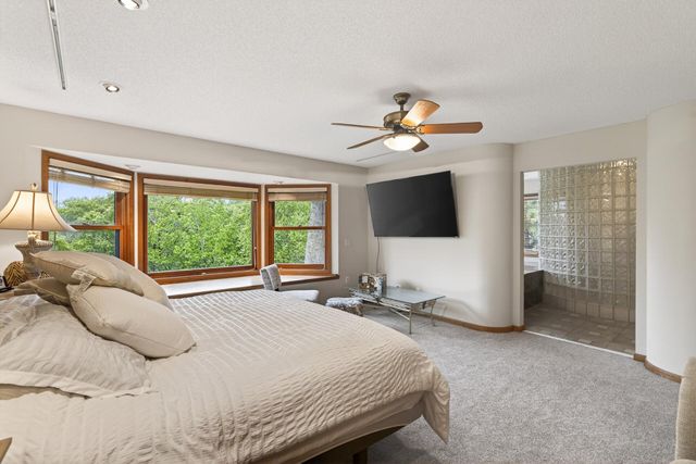 11820 Bren Road, Minnetonka, MN 55343