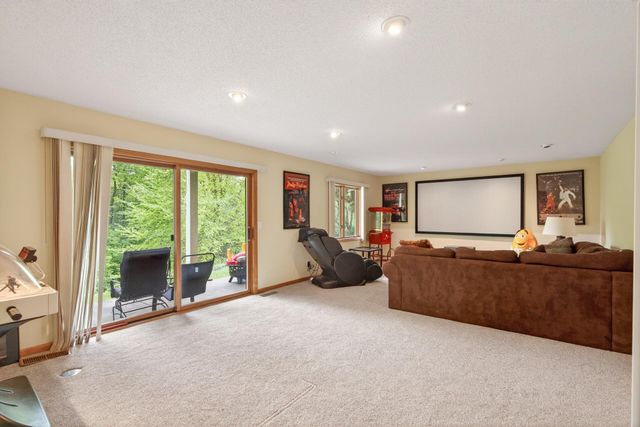 11820 Bren Road, Minnetonka, MN 55343