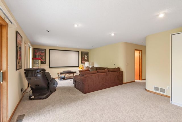 11820 Bren Road, Minnetonka, MN 55343