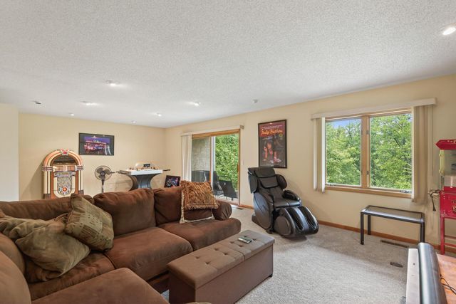 11820 Bren Road, Minnetonka, MN 55343