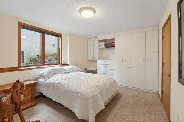 11820 Bren Road, Minnetonka, MN 55343