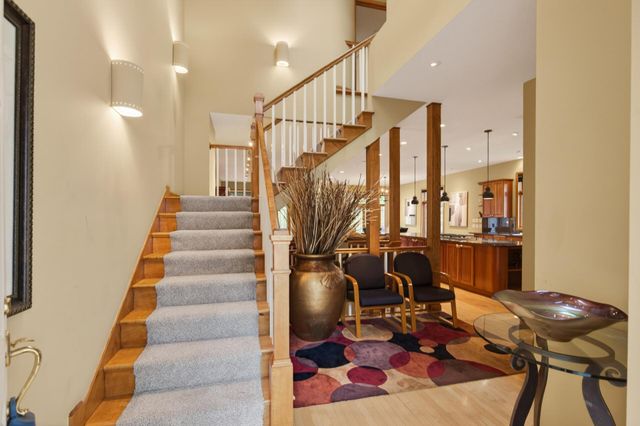 11820 Bren Road, Minnetonka, MN 55343