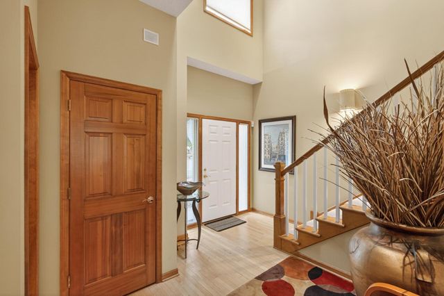 11820 Bren Road, Minnetonka, MN 55343