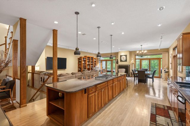 11820 Bren Road, Minnetonka, MN 55343