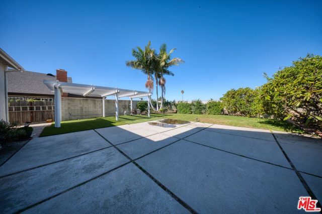 12721 Sanford Street, Los Angeles, CA 90066