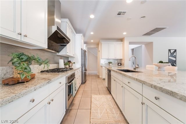 6011 Vista Clara Street Street, Las Vegas, NV 89148