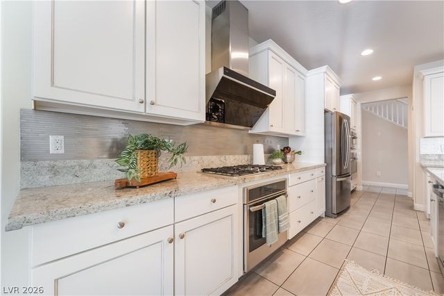 6011 Vista Clara Street Street, Las Vegas, NV 89148