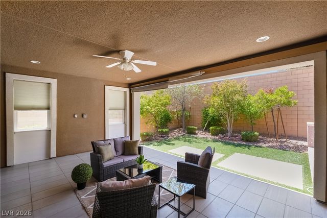 6011 Vista Clara Street Street, Las Vegas, NV 89148