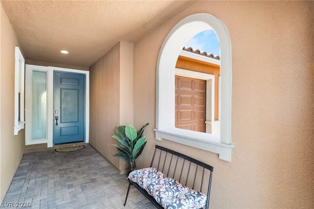 6011 Vista Clara Street Street, Las Vegas, NV 89148