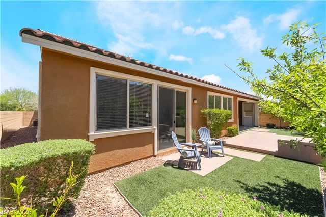 6011 Vista Clara Street Street, Las Vegas, NV 89148