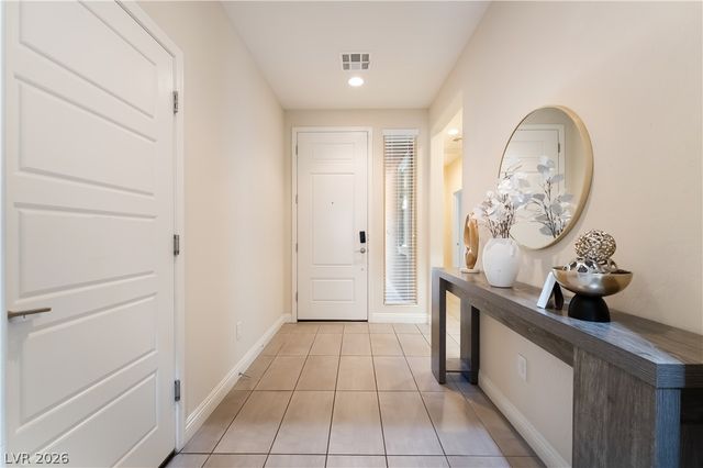 6011 Vista Clara Street Street, Las Vegas, NV 89148