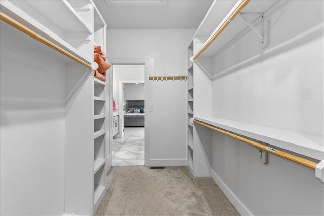 1004 S Harmony Avenue, Blue Springs, MO 64056