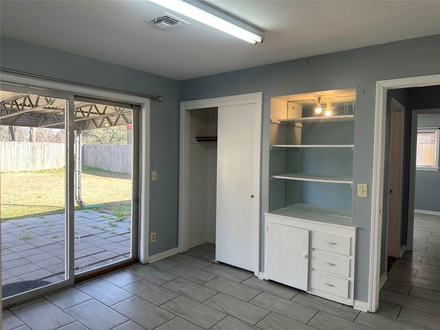 810 Poleman Road, Shreveport, LA 71107