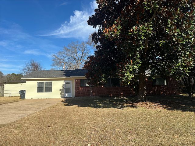 810 Poleman Road, Shreveport, LA 71107