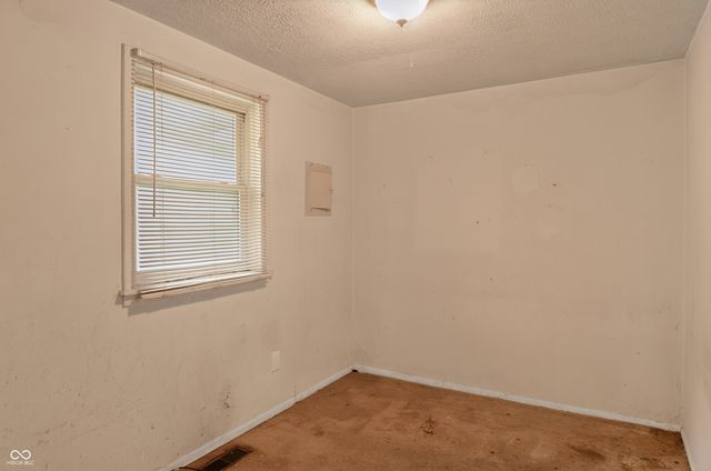9850 Ellis Drive, Indianapolis, IN 46235