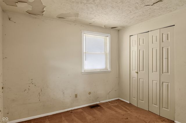 9850 Ellis Drive, Indianapolis, IN 46235