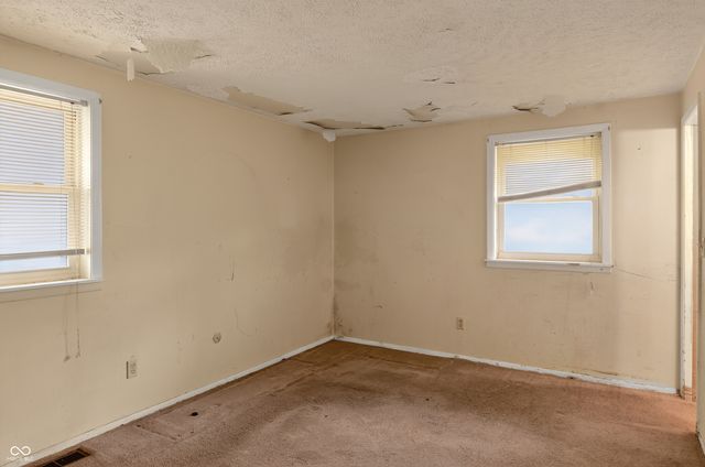9850 Ellis Drive, Indianapolis, IN 46235