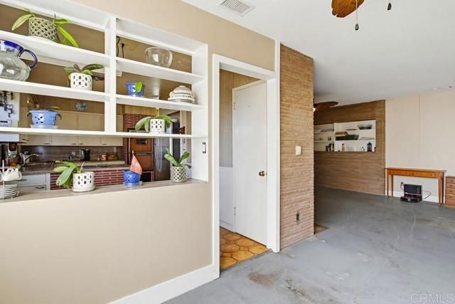 7098 Neri Drive, La Mesa, CA 91942