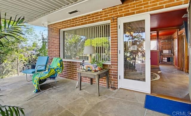 7098 Neri Drive, La Mesa, CA 91942