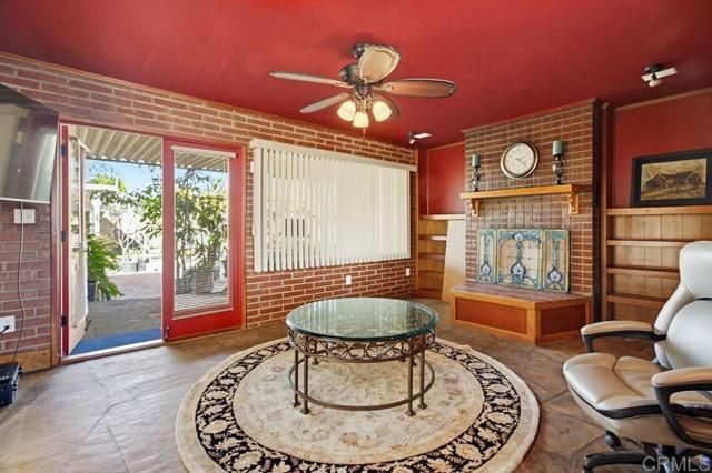 7098 Neri Drive, La Mesa, CA 91942