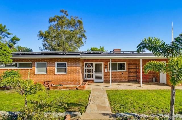 7098 Neri Drive, La Mesa, CA 91942