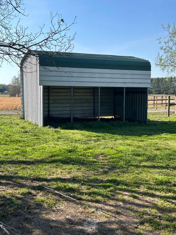 1924 Bettis Mountain Road, Quitman, AR 72131