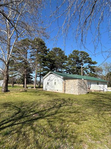 1924 Bettis Mountain Road, Quitman, AR 72131