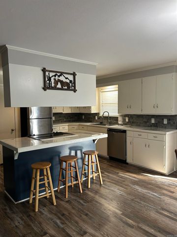 1924 Bettis Mountain Road, Quitman, AR 72131