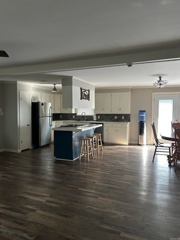 1924 Bettis Mountain Road, Quitman, AR 72131