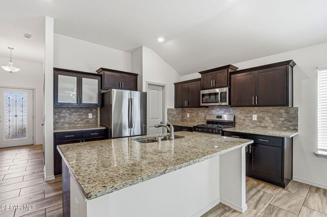 1177 Night Sky Street, El Paso, TX 79928