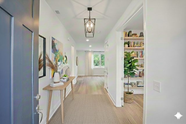 1557 Oak Springs Drive, Columbia, TN 38401