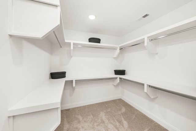 1557 Oak Springs Drive, Columbia, TN 38401