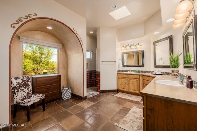 806 W Placita Quieta, Green Valley, AZ 85622