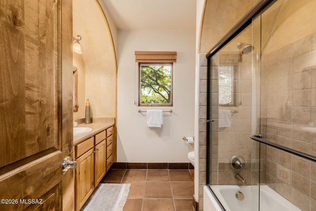 806 W Placita Quieta, Green Valley, AZ 85622