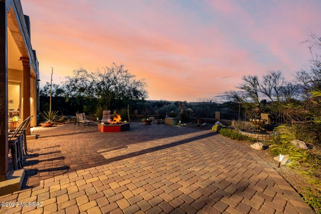 806 W Placita Quieta, Green Valley, AZ 85622