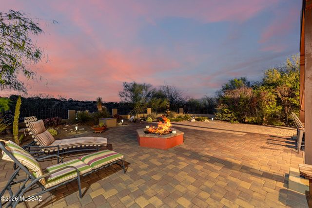 806 W Placita Quieta, Green Valley, AZ 85622