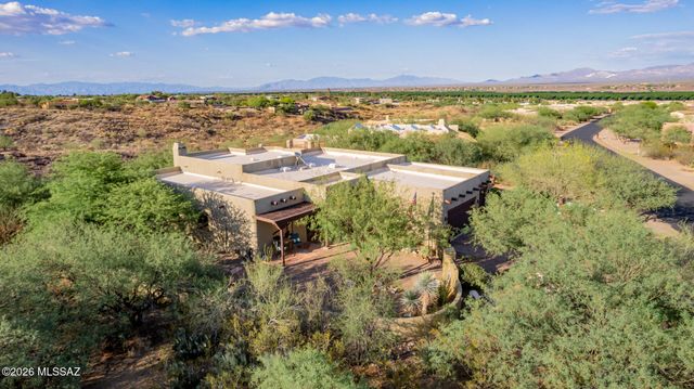 806 W Placita Quieta, Green Valley, AZ 85622