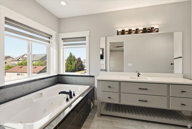 6082 W 5350 S, Hooper, UT 84315