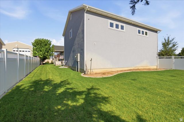 6082 W 5350 S, Hooper, UT 84315