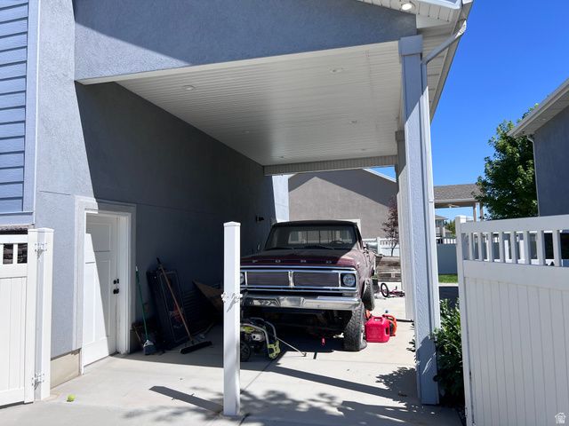 6082 W 5350 S, Hooper, UT 84315