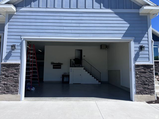 6082 W 5350 S, Hooper, UT 84315