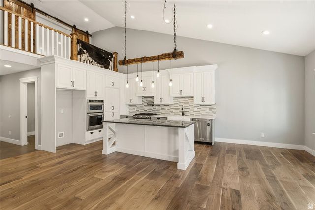 6082 W 5350 S, Hooper, UT 84315