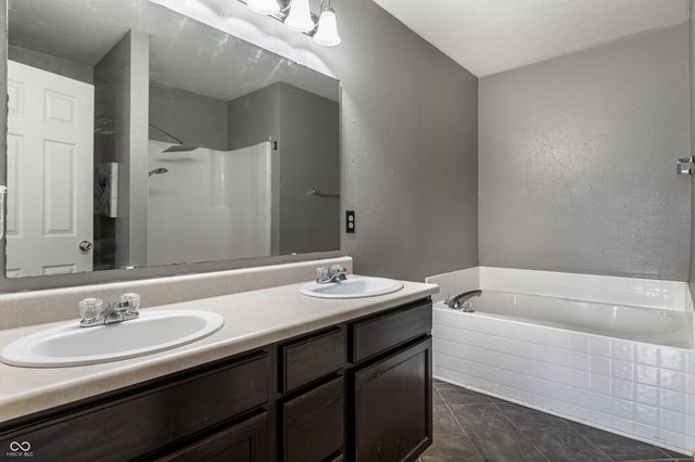 117 Tinker Trail, Greenfield, IN 46140