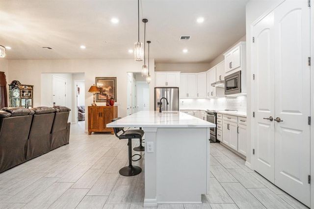 9208 Passiflora Way 102, Boca Raton, FL 33428