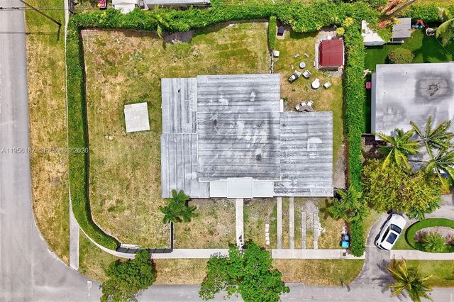 6050 SW 44th Ter, Miami, FL 33155