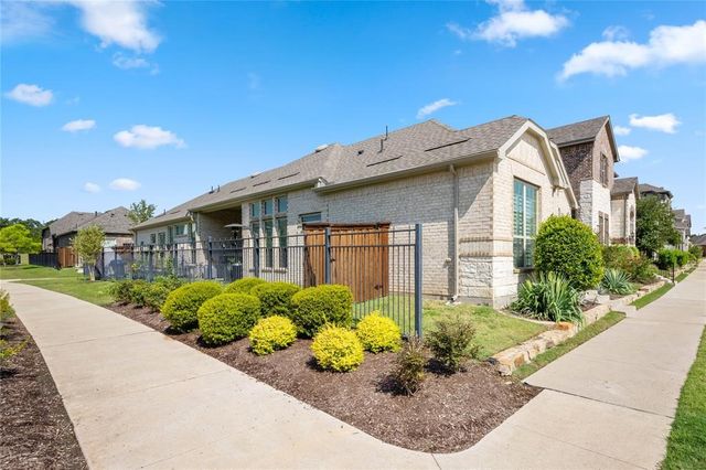 715 Waterbrook Parkway, Argyle, TX 76226